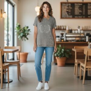 NWT, Women’s Day Break New York Pickleball T-Shirt, Size Small, Cuffed Sleeves